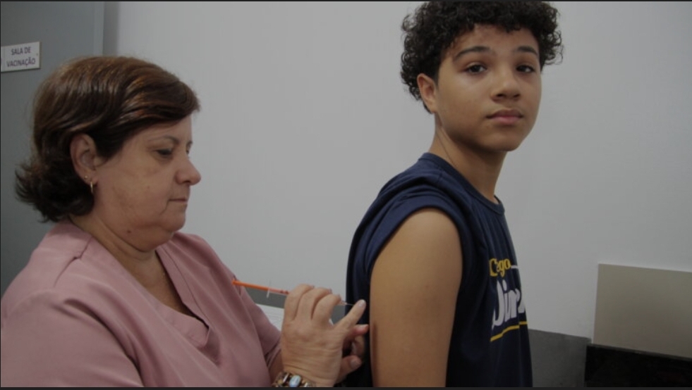 Imagem JPG, Navegantes inicia vacinação contra a dengue para crianças e adolescentes de 10 a 16 anos