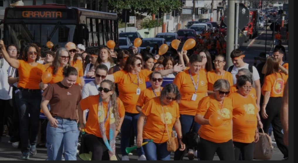 Imagem JPG,  Maio Laranja: Navegantes mobiliza população em caminhada contra o abuso infantil