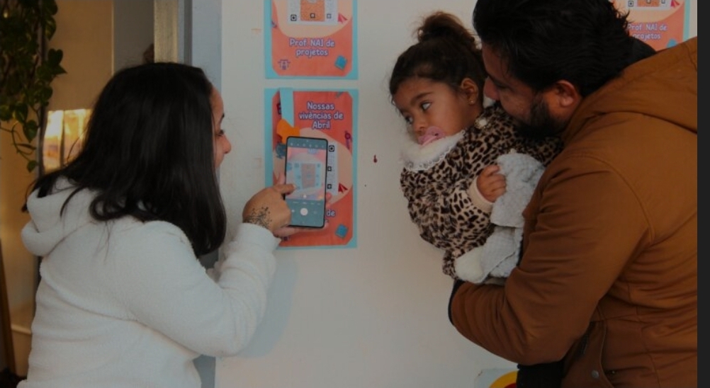 Imagem JPG, Escola de Navegantes adota QR Code para registrar atividades dos alunos e fortalece vínculo com famílias