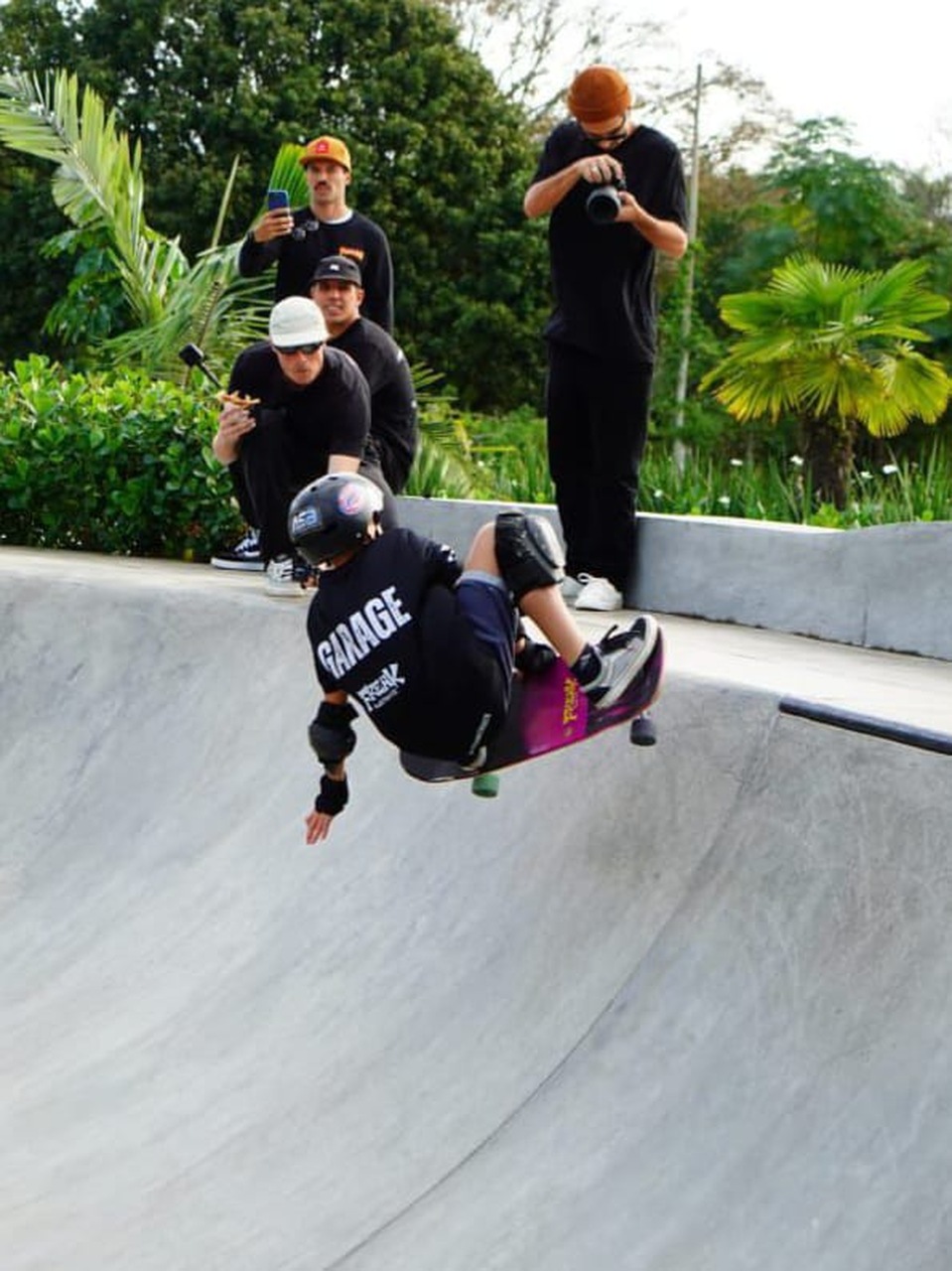 Imagem JPG, Profissionais do skate de Penha conquistam medalhas em competições