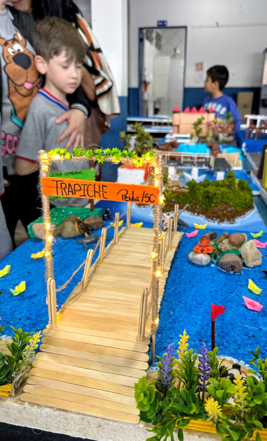 Imagem JPG, AMOR A CIDADE - Alunos da rede municipal celebram aniversário da cidade com o projeto “Eu Amo Penha