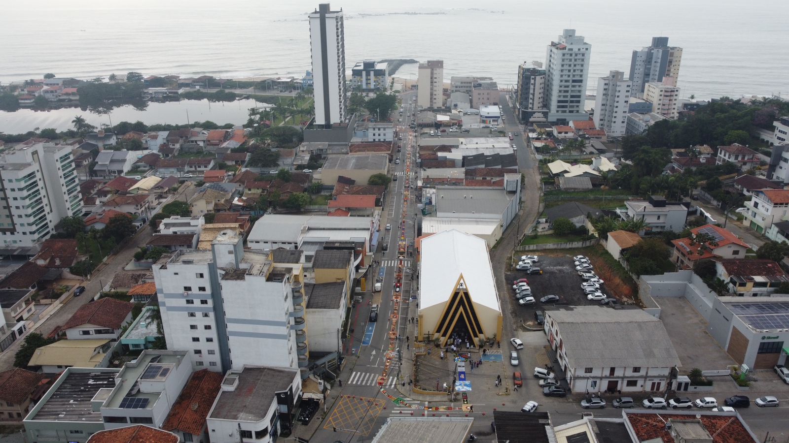 Imagem JPG, Prefeitura de Barra Velha informa que no próximo domingo (28), das 7h às 13h, a Rua Paraná