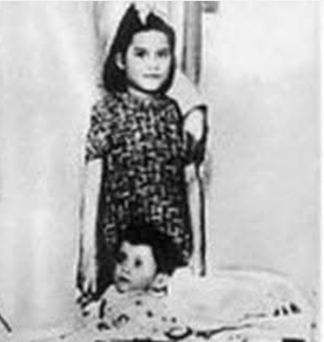 Imagem JPG, MAIS jovem Mãe da História 