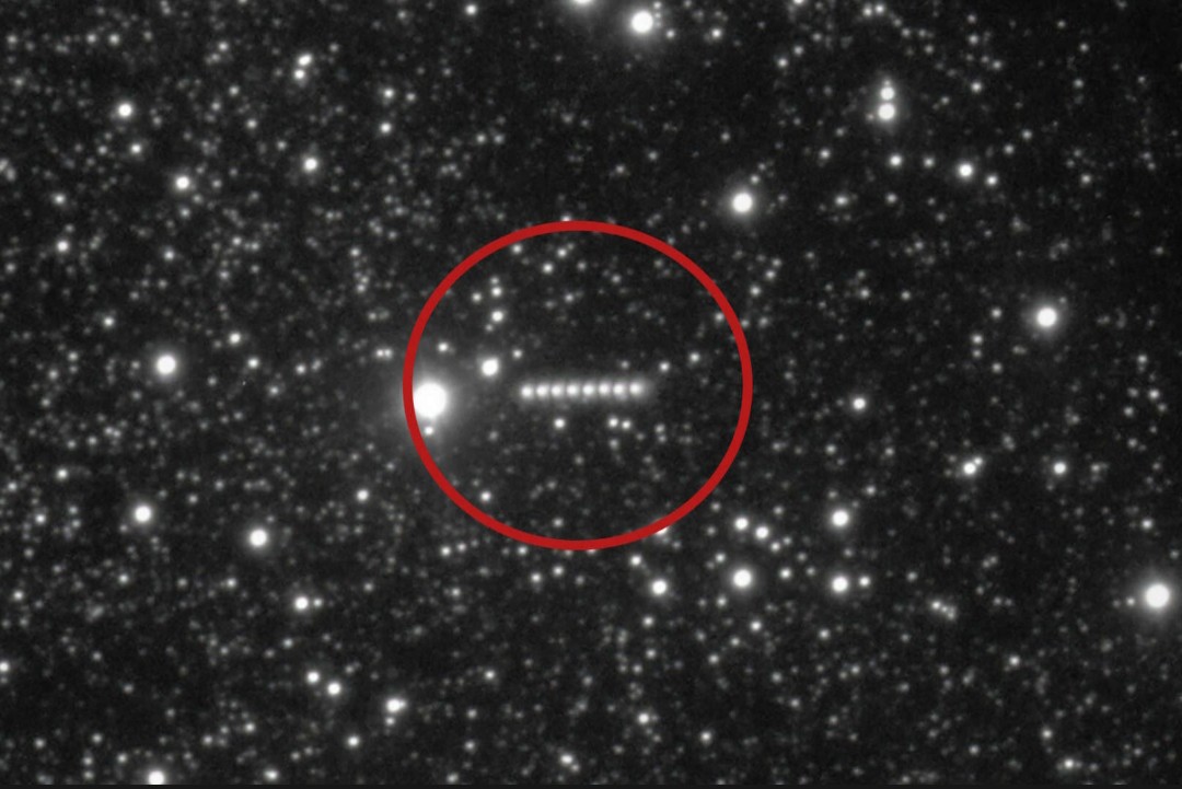 Imagem JPG, O Padre pegador e o cometa